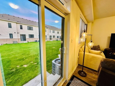 1541 Wheatcroft Drive • Oshawa, ON photo 9