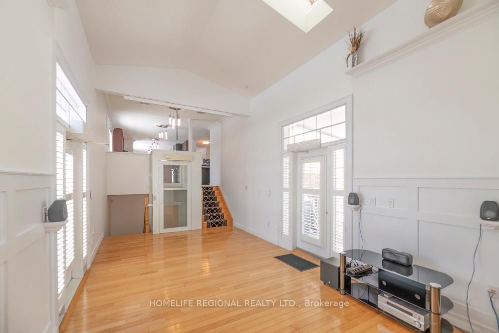 99 Goodman Drive • Oshawa, ON photo 15