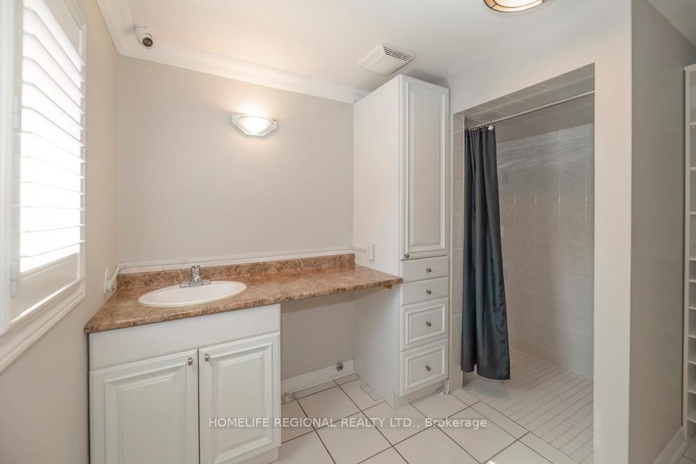 99 Goodman Drive • Oshawa, ON photo 17