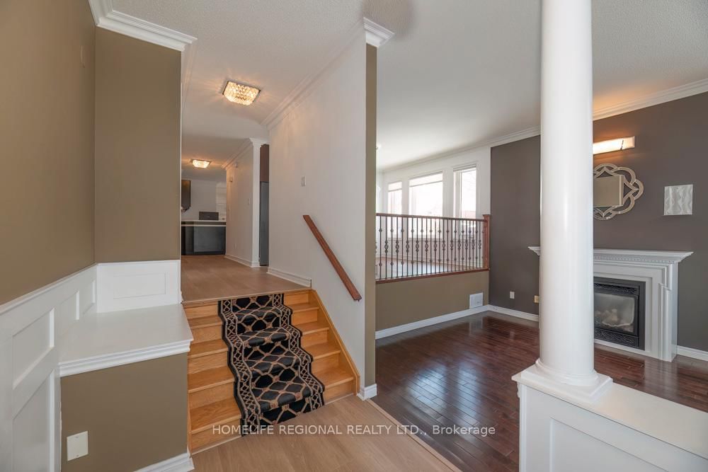 99 Goodman Drive • Oshawa, ON photo 5