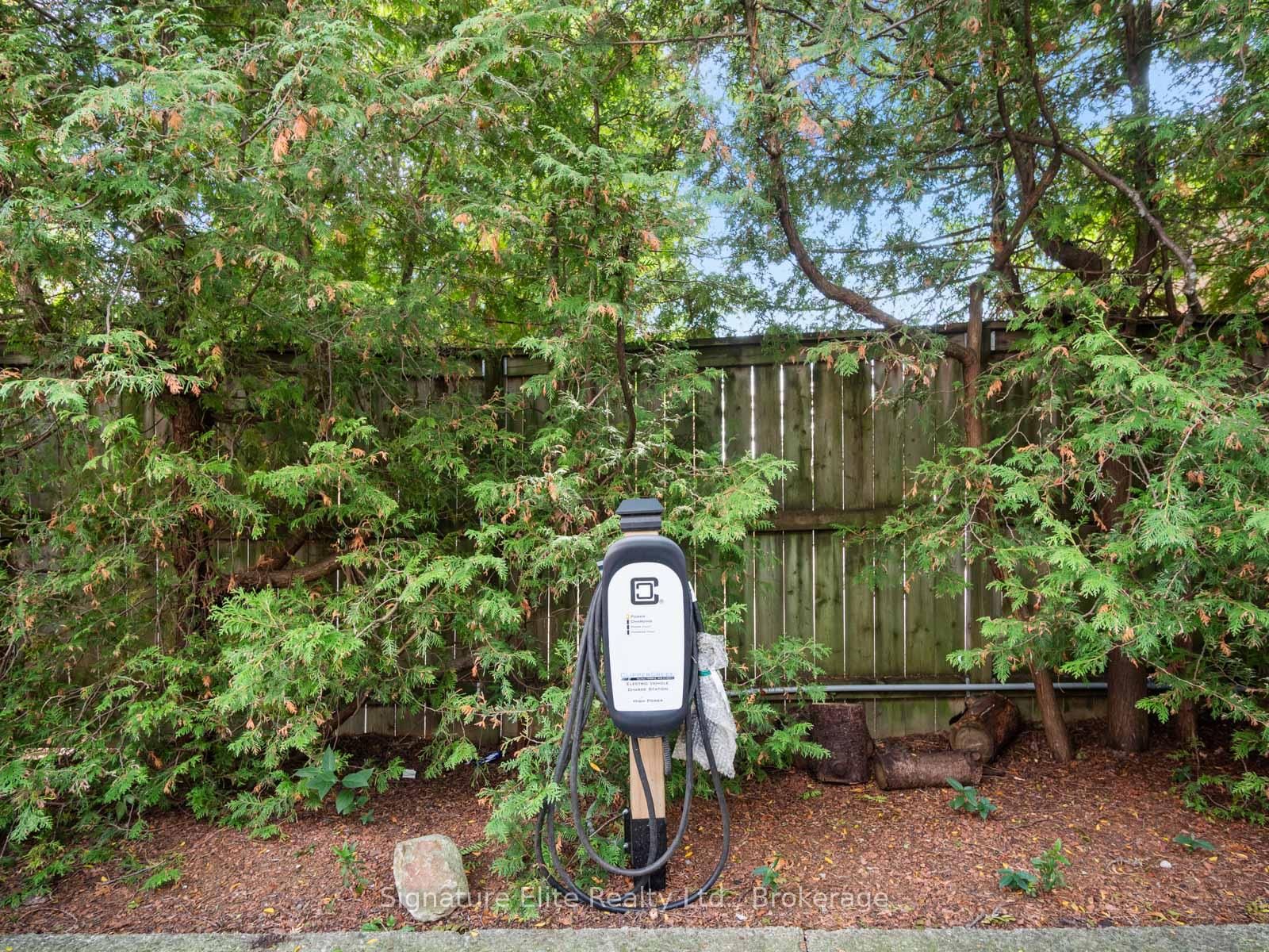 101 S Glen Manor Drive • #13 • Toronto, ON photo 38