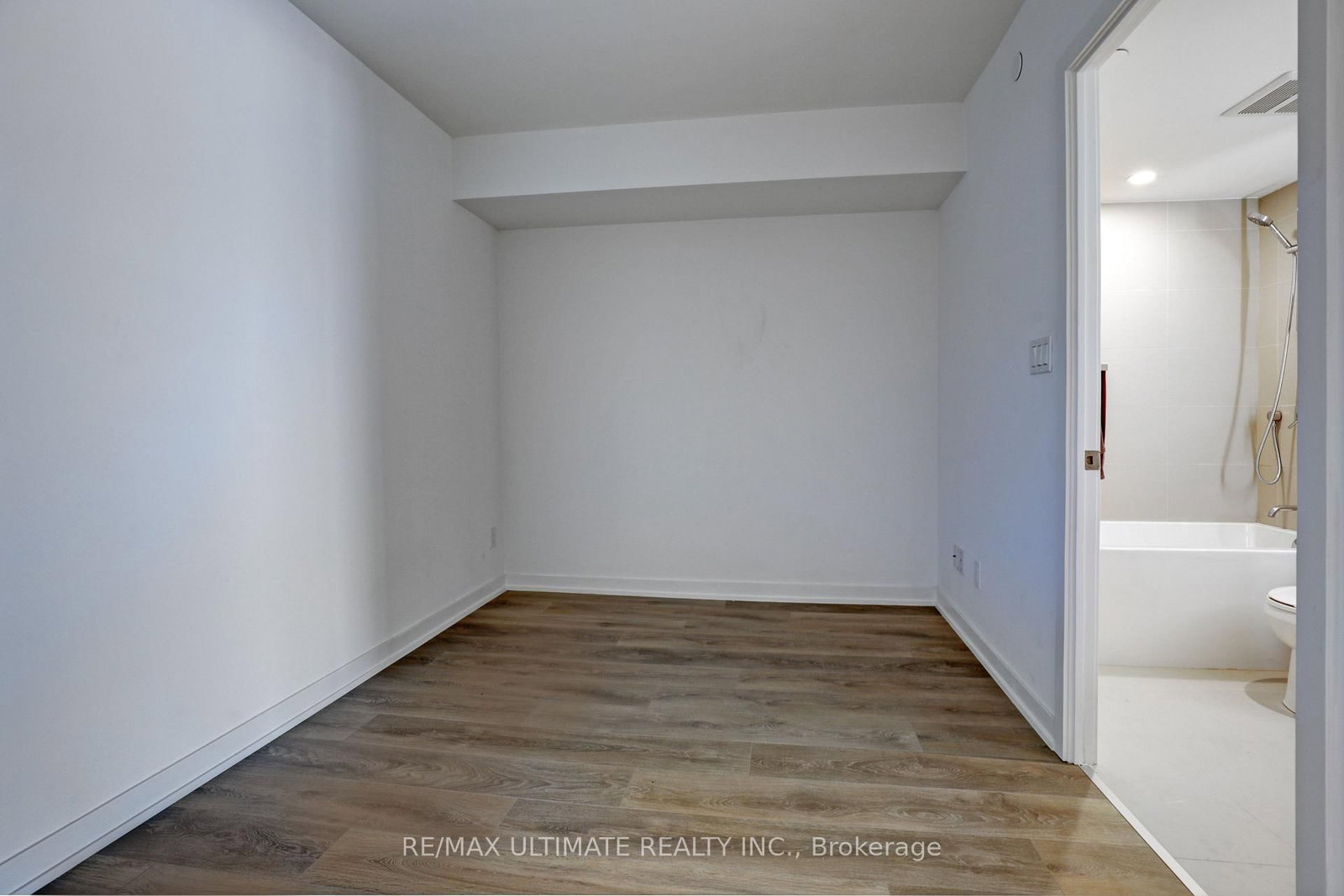 1401 O'Connor Drive • #513 • Toronto, ON photo 11