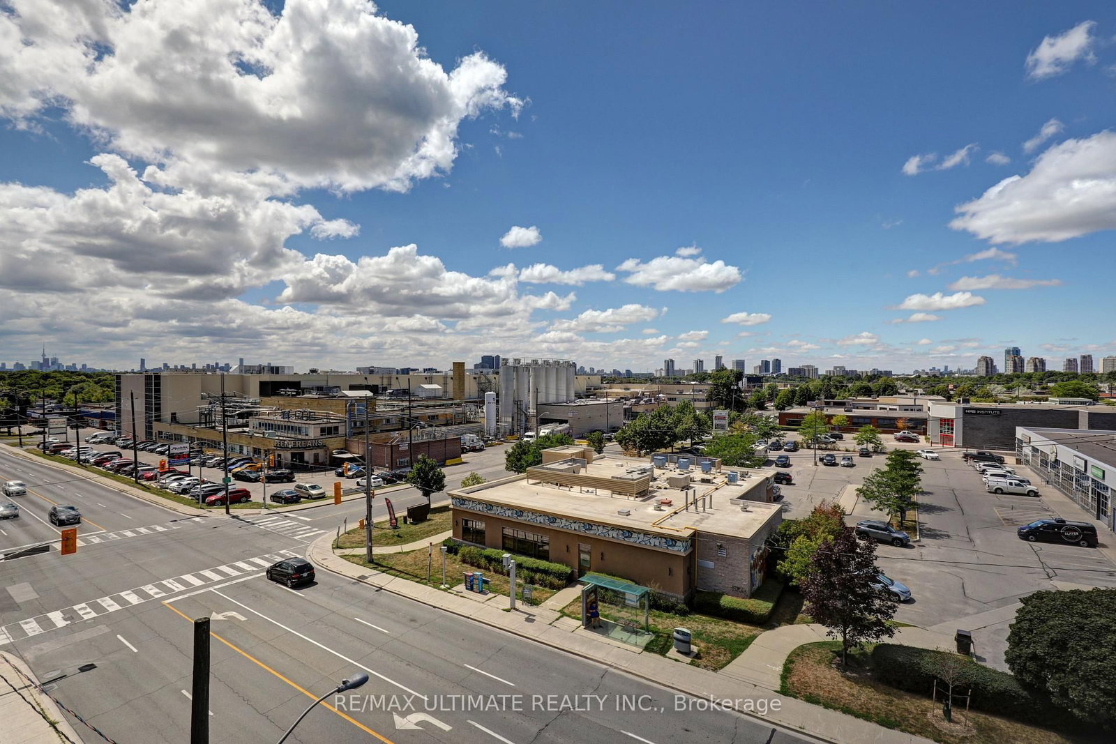 1401 O'Connor Drive • #513 • Toronto, ON photo 14