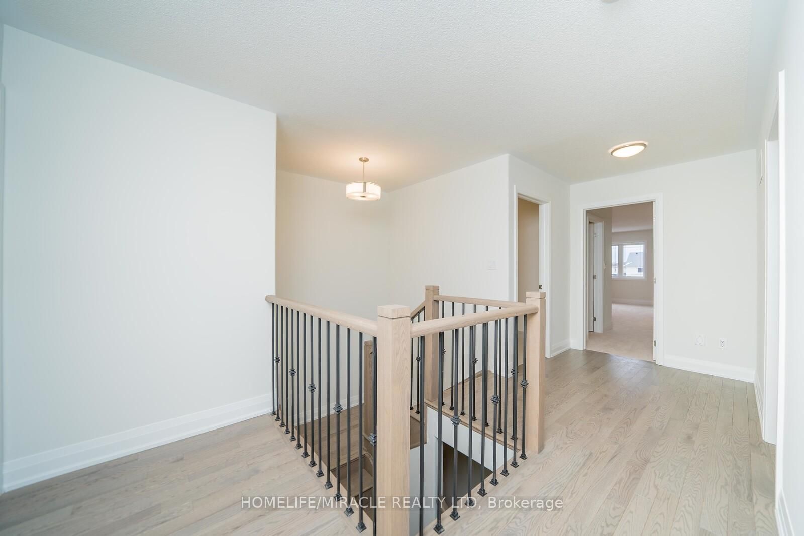 522 Askew Court - Photo 14
