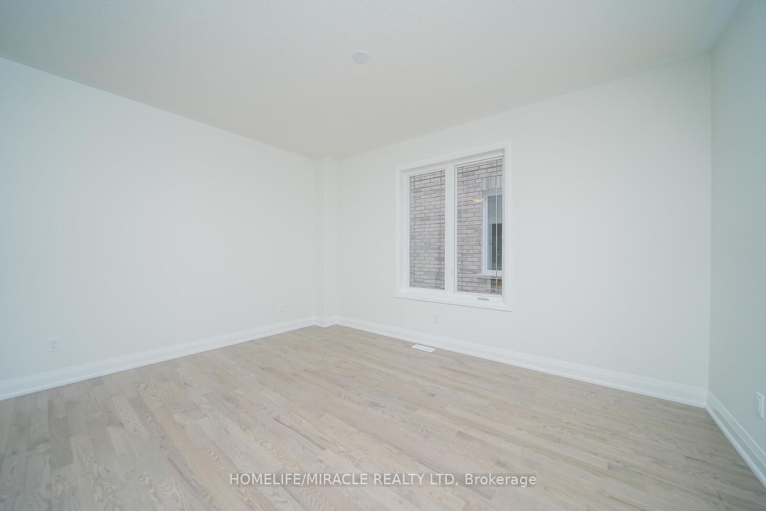 522 Askew Court - Photo 4