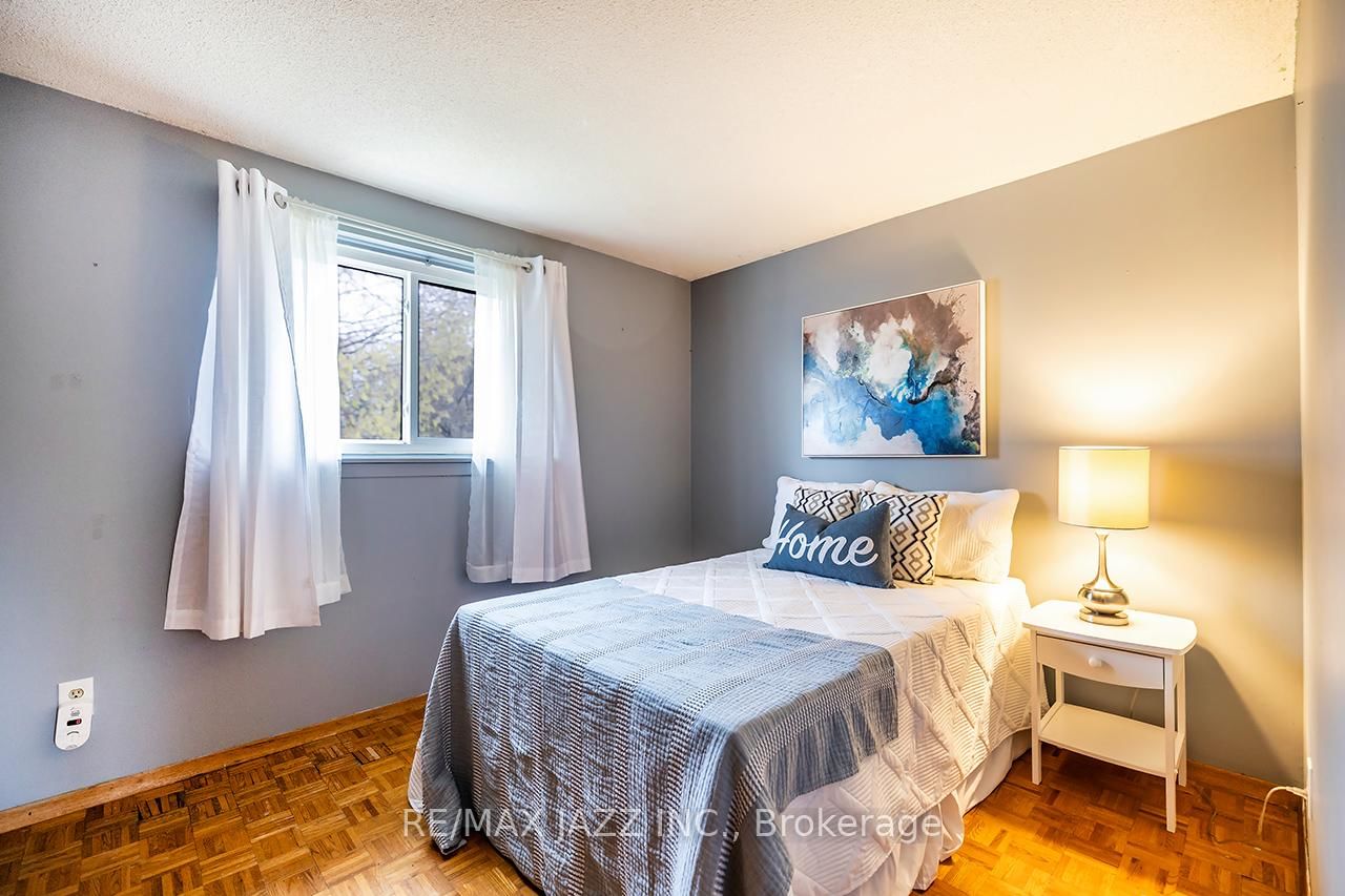 1347 N Mary Street • Oshawa, ON photo 21