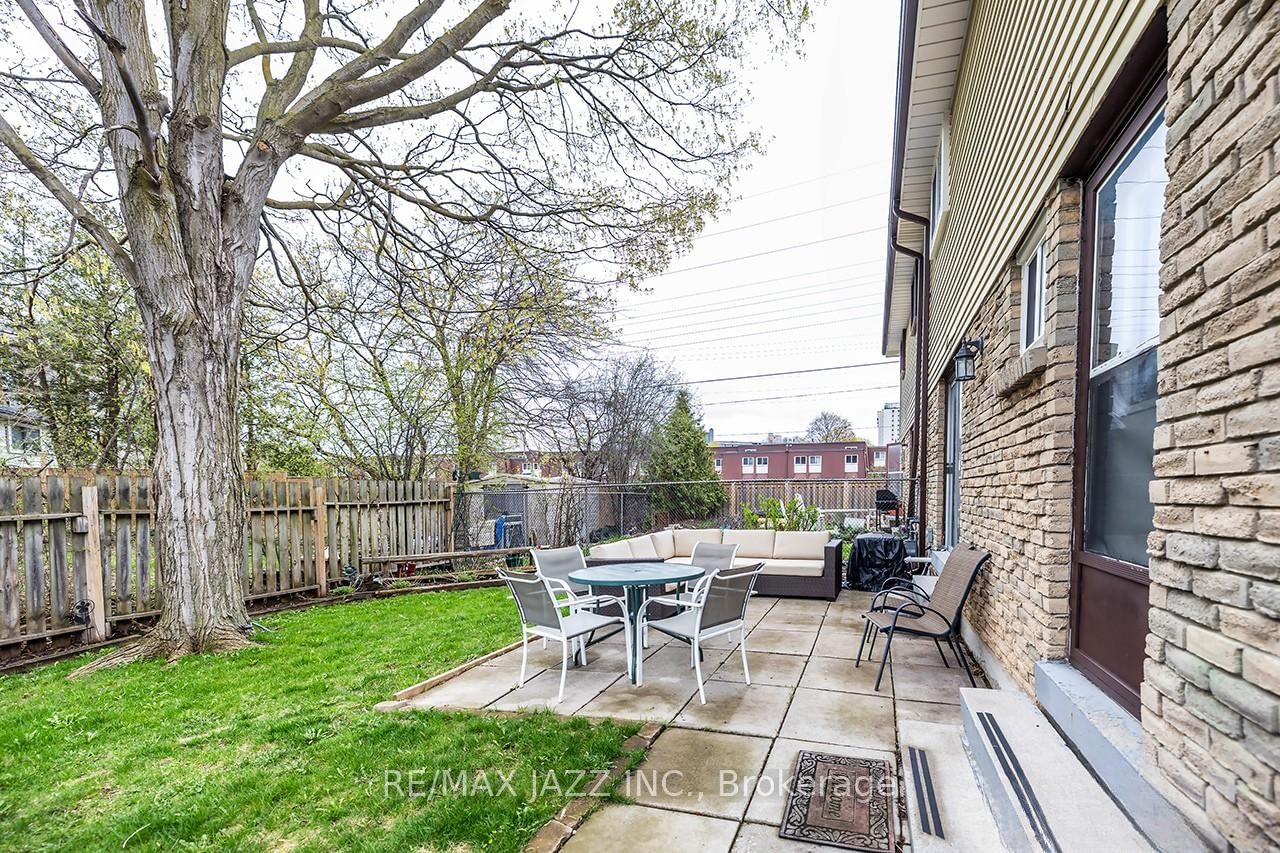 1347 N Mary Street • Oshawa, ON photo 42