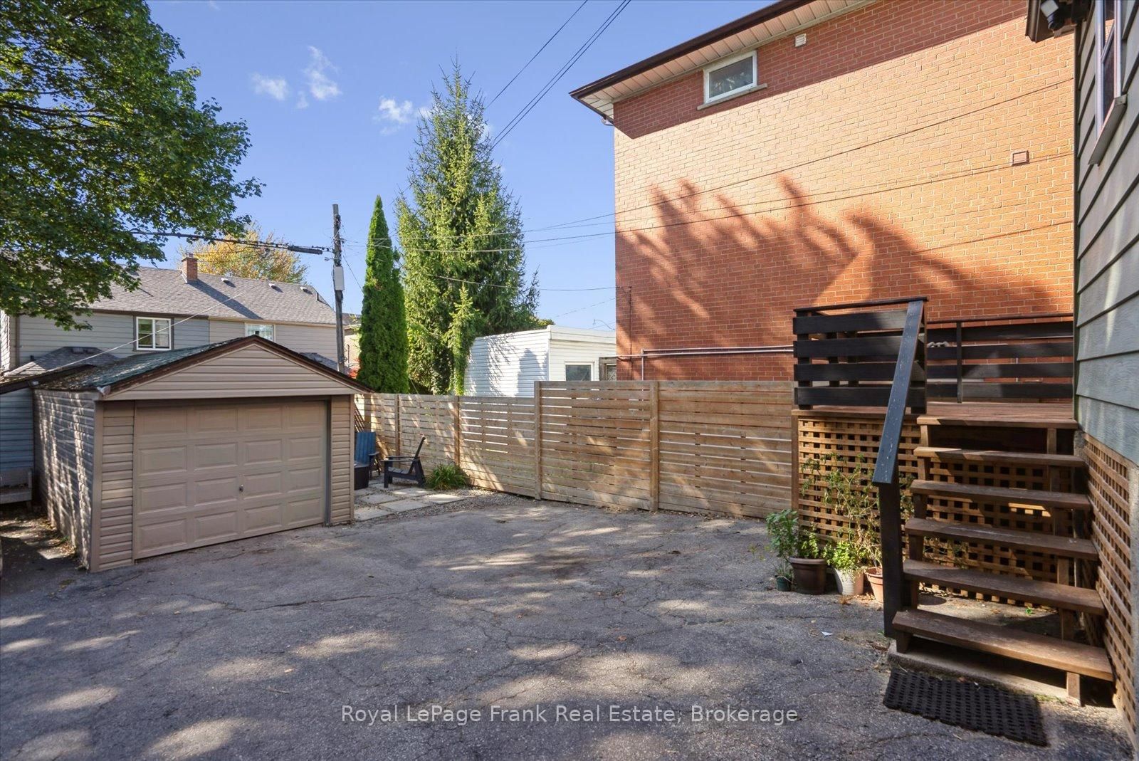 108 Greenwood Avenue • Toronto, ON photo 38