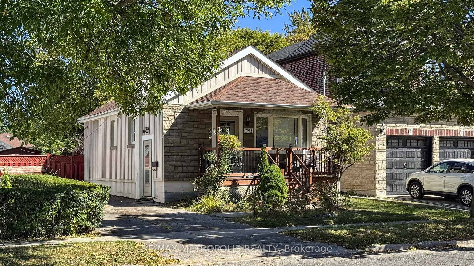 291 Kennedy Road, Toronto, ON, photo 3