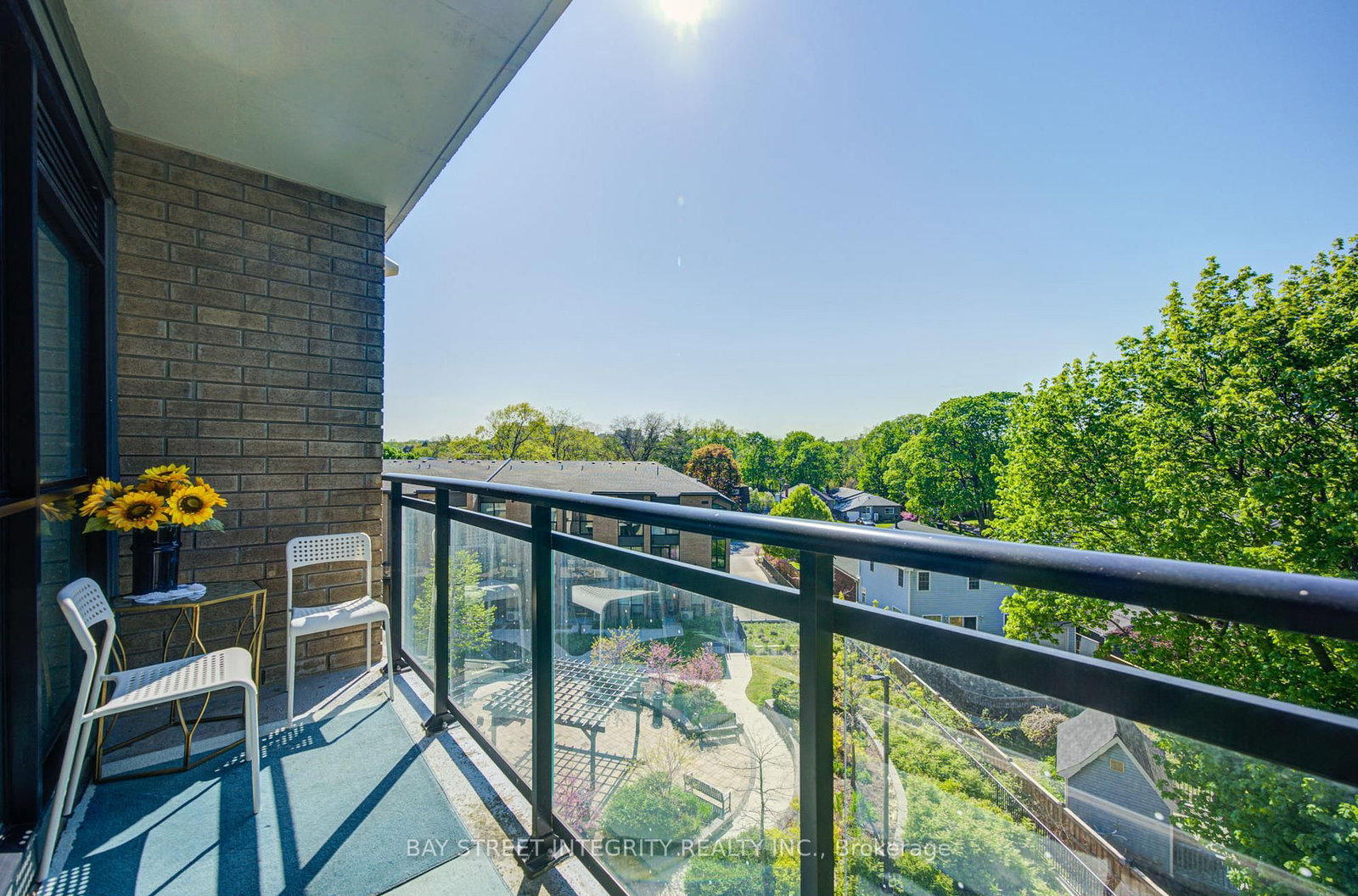 1 Falaise Road • #511 • Toronto, ON photo 34