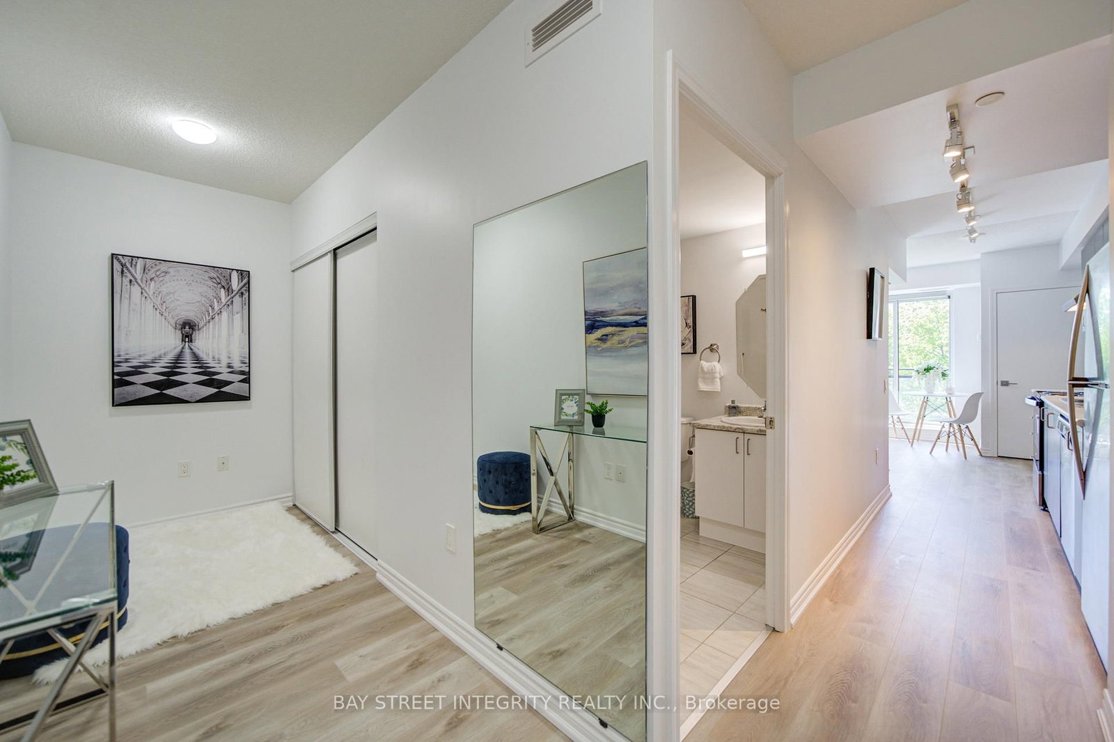 1 Falaise Road • #511 • Toronto, ON photo 6