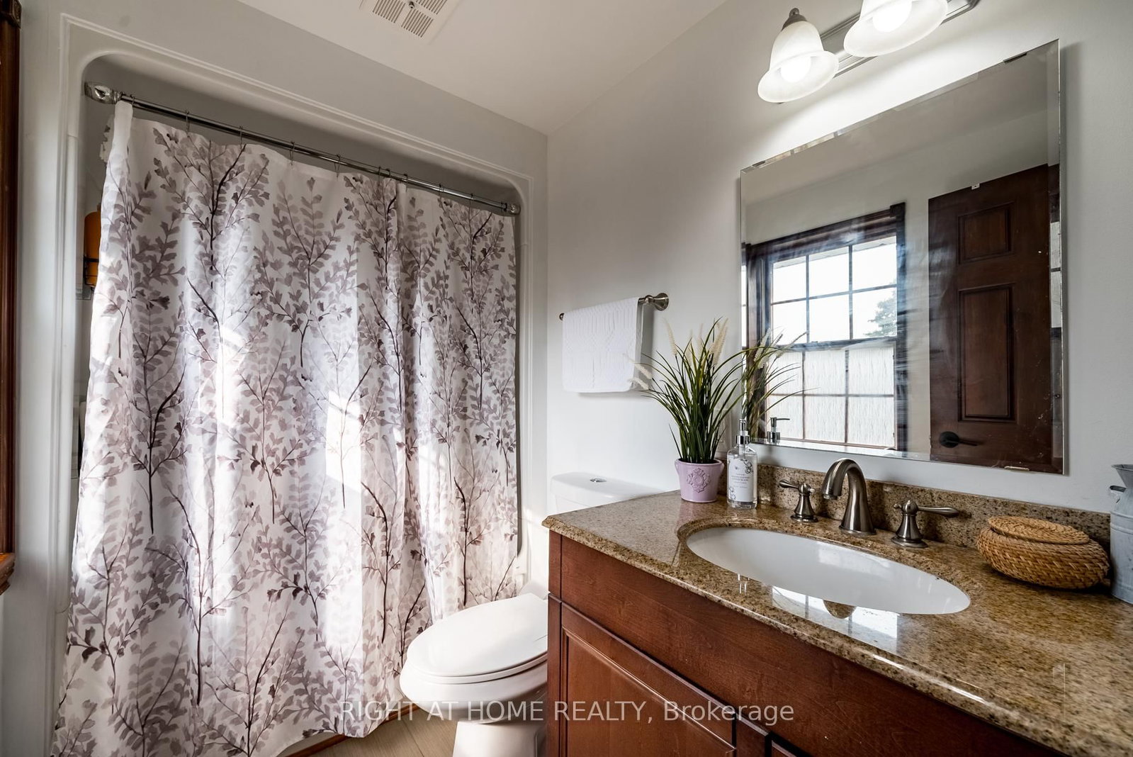 700 Myrtle Road W • Whitby, ON photo 21