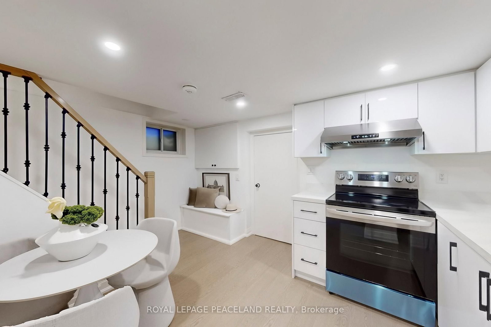 29 Rosita Crescent • Toronto, ON photo 23