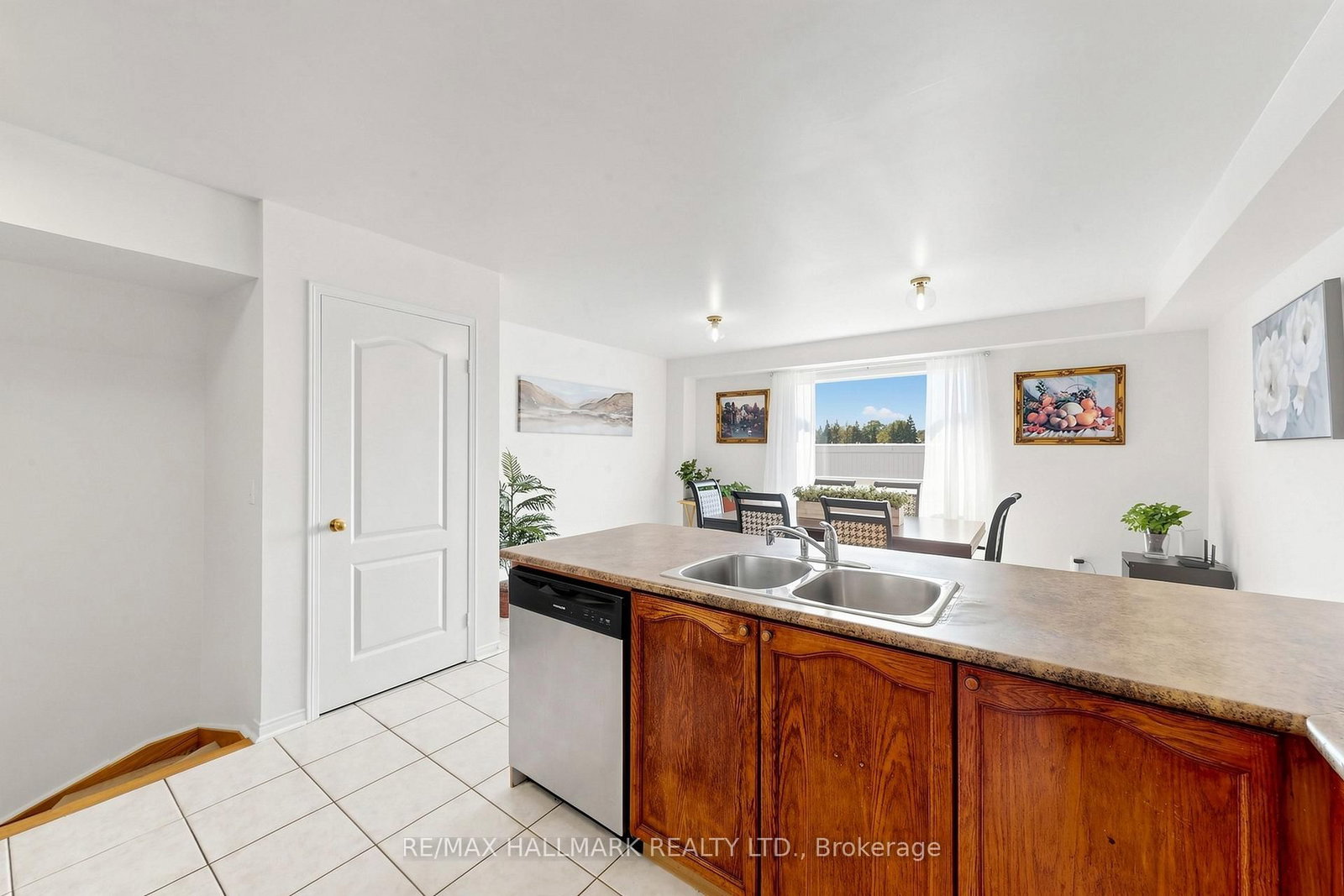 36 Jenkinson Way • #132 • Toronto, ON photo 11
