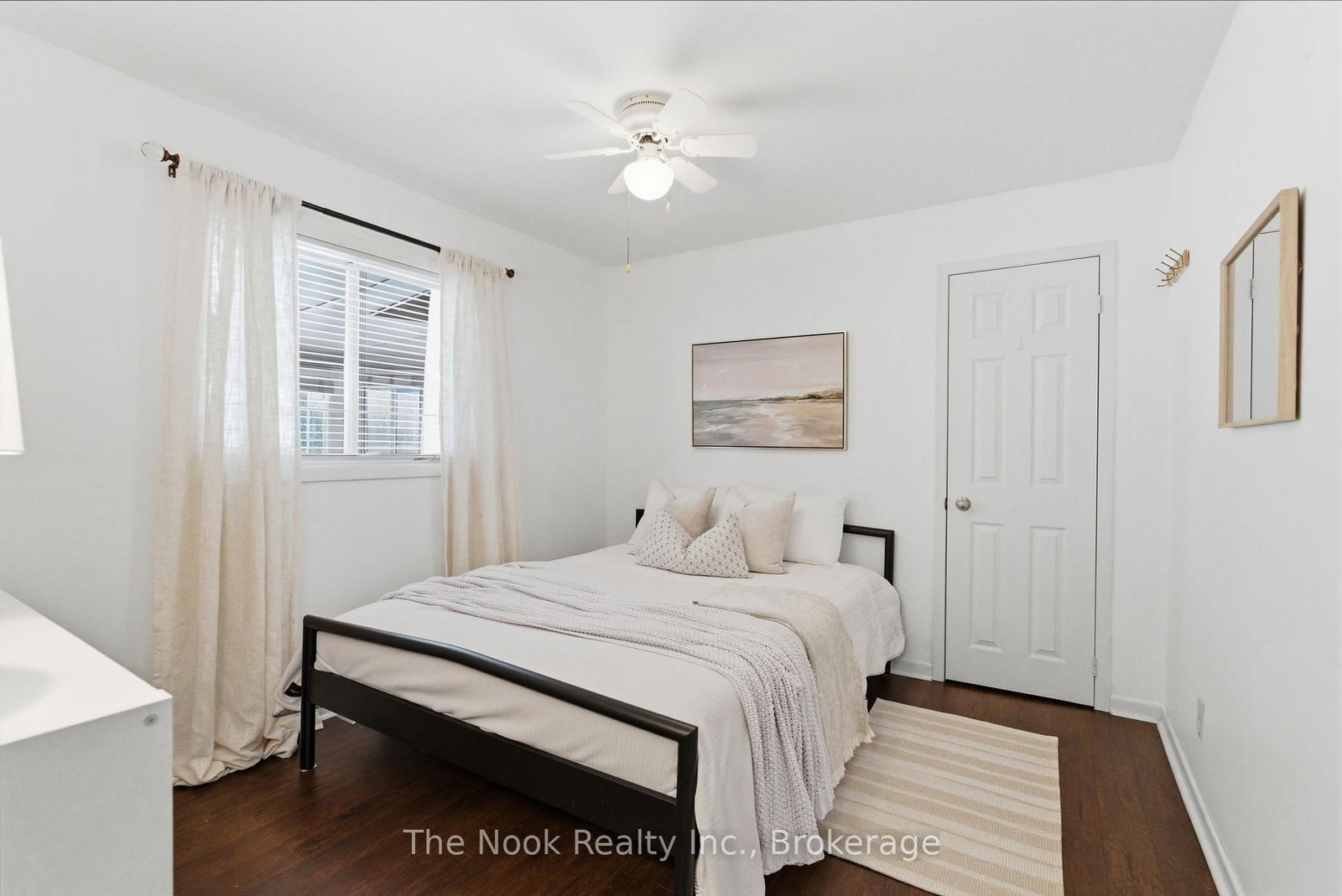 Listing Image 35