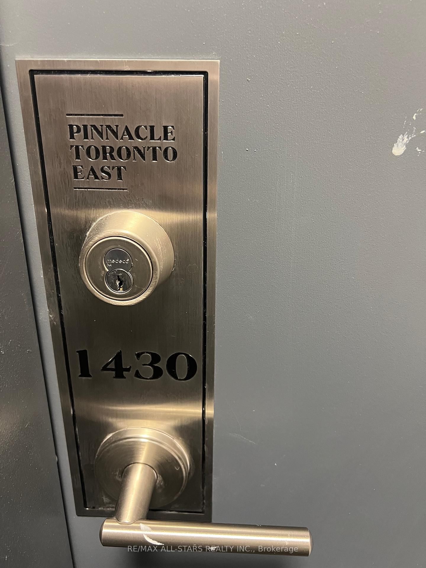 1430-3270 Sheppard Avenue, Toronto, ON