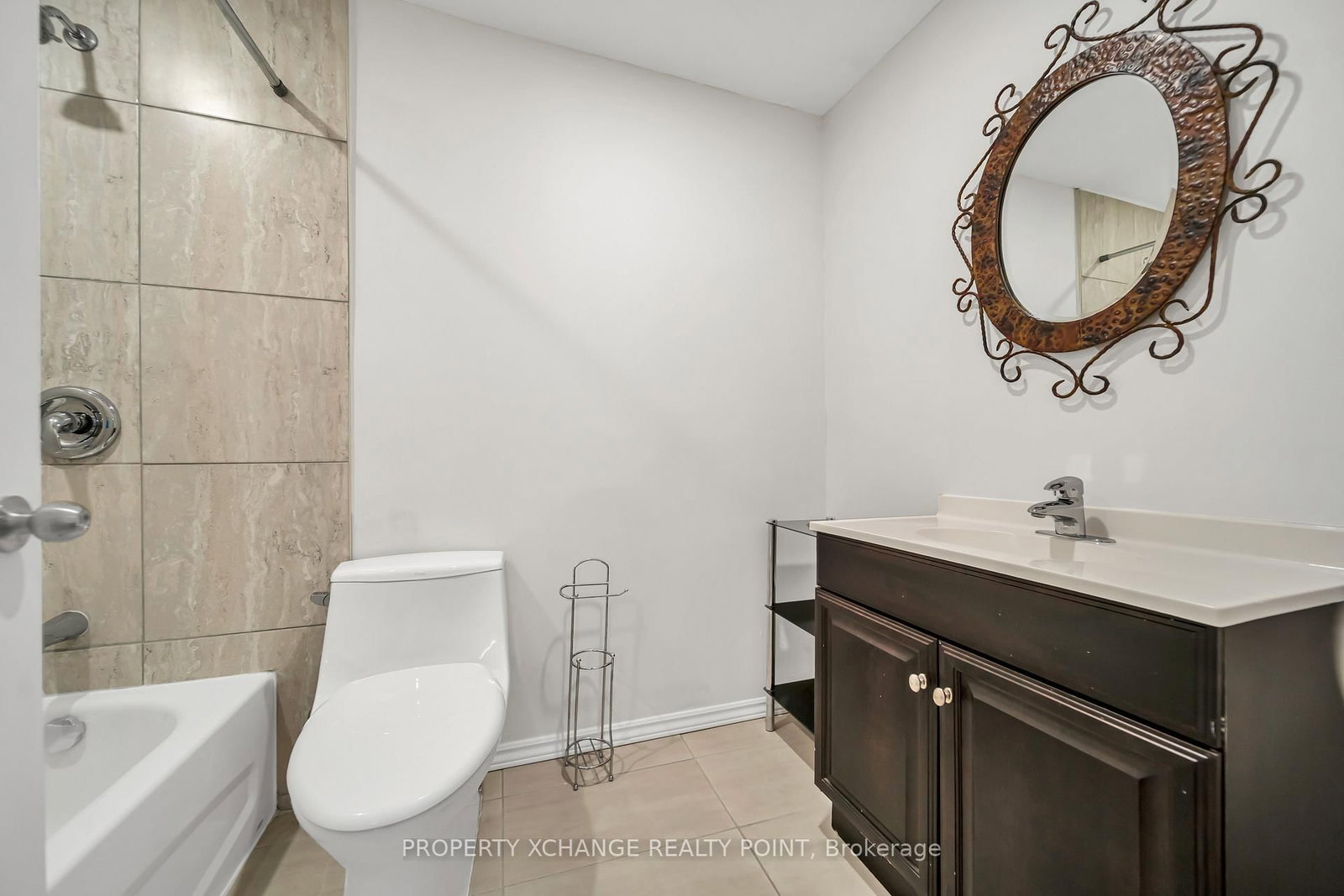 12 S Waverly Street • Oshawa, ON photo 29