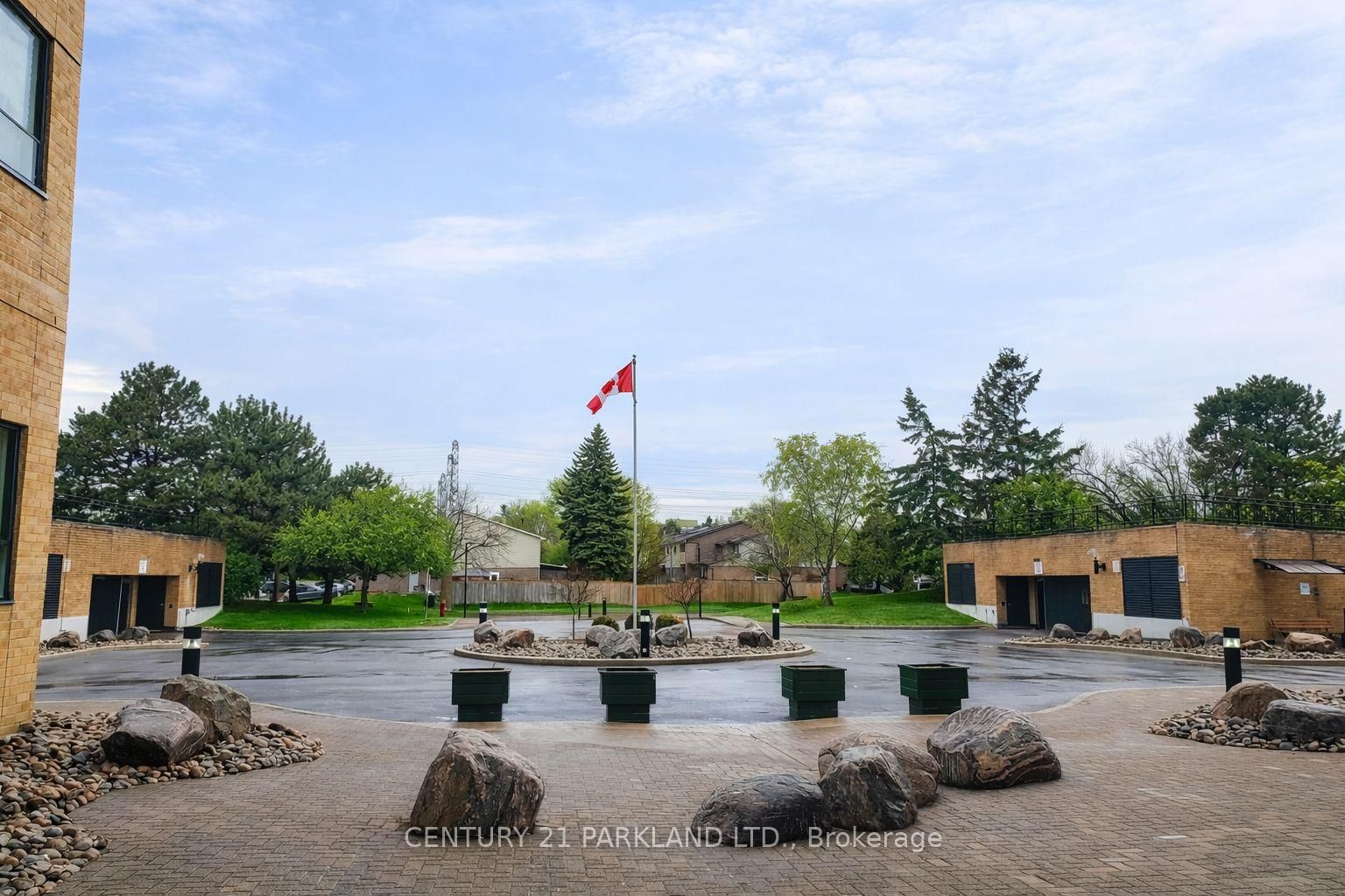 1655 Pickering Parkway, Unit 211 - Photo 26