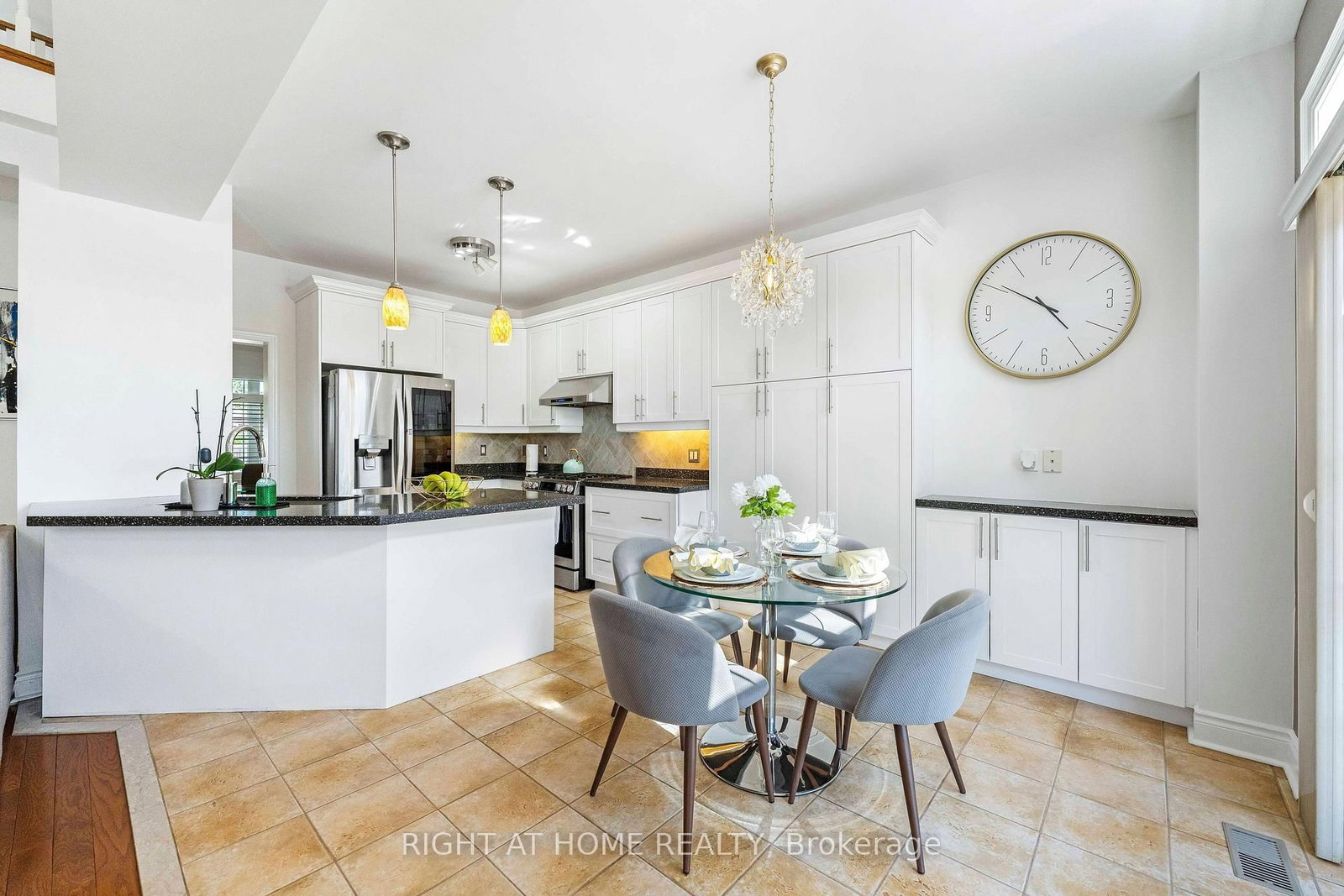 1048 Mcquay Boulevard • Whitby, ON photo 12