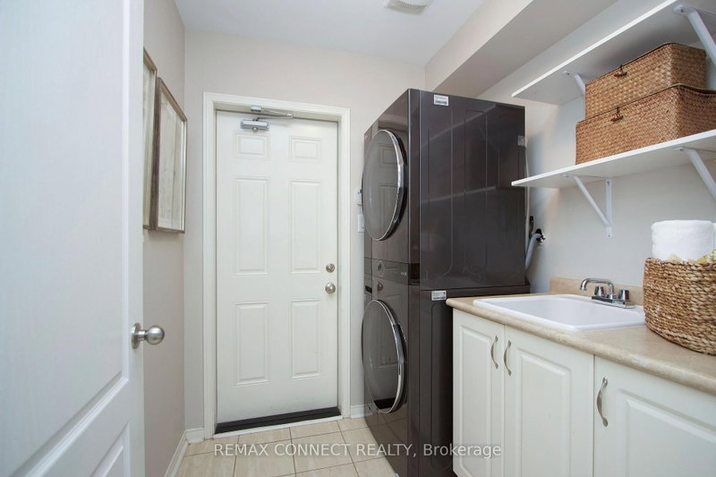 13 Netherway Ajax,ON L1T 4X5 — Photo 11