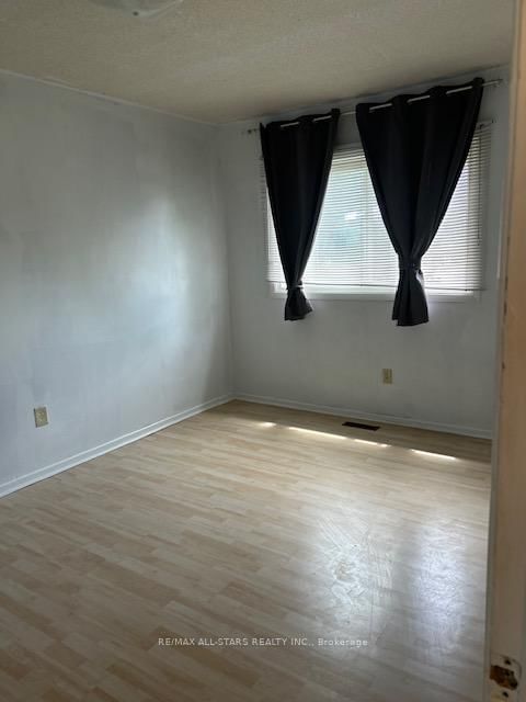 201 Alexmuir Boulevard • #82 • Toronto, ON photo 11