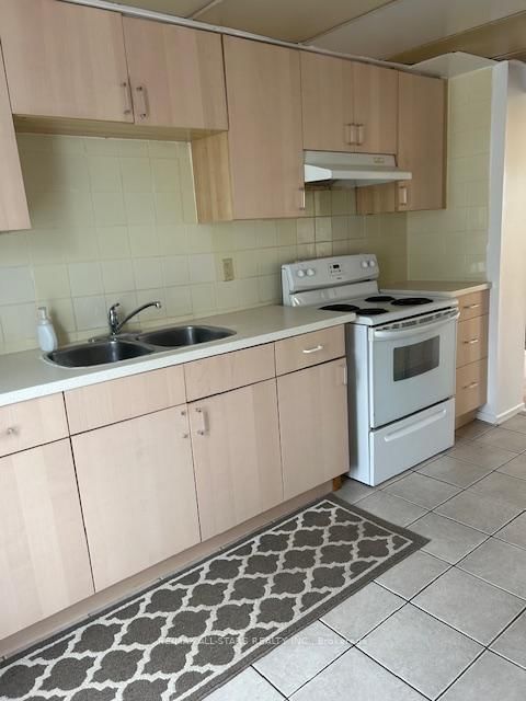 201 Alexmuir Boulevard • #82 • Toronto, ON photo 15