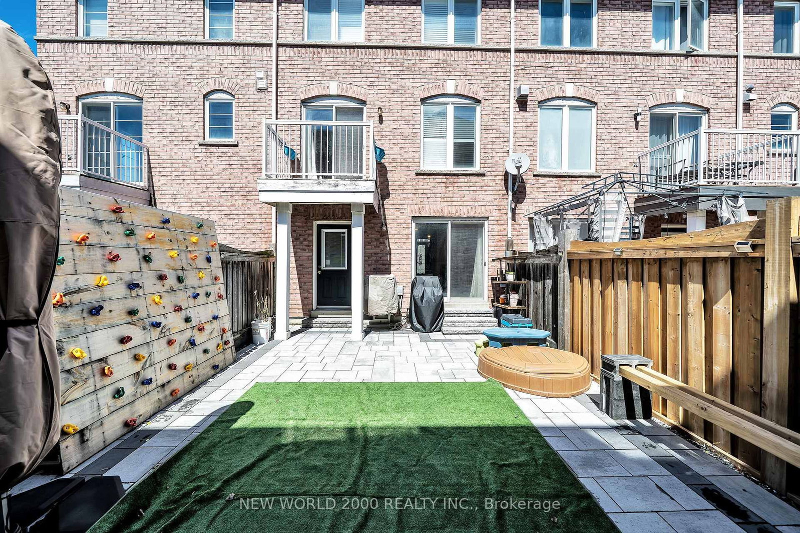 27 Stonewood Street - Photo 5