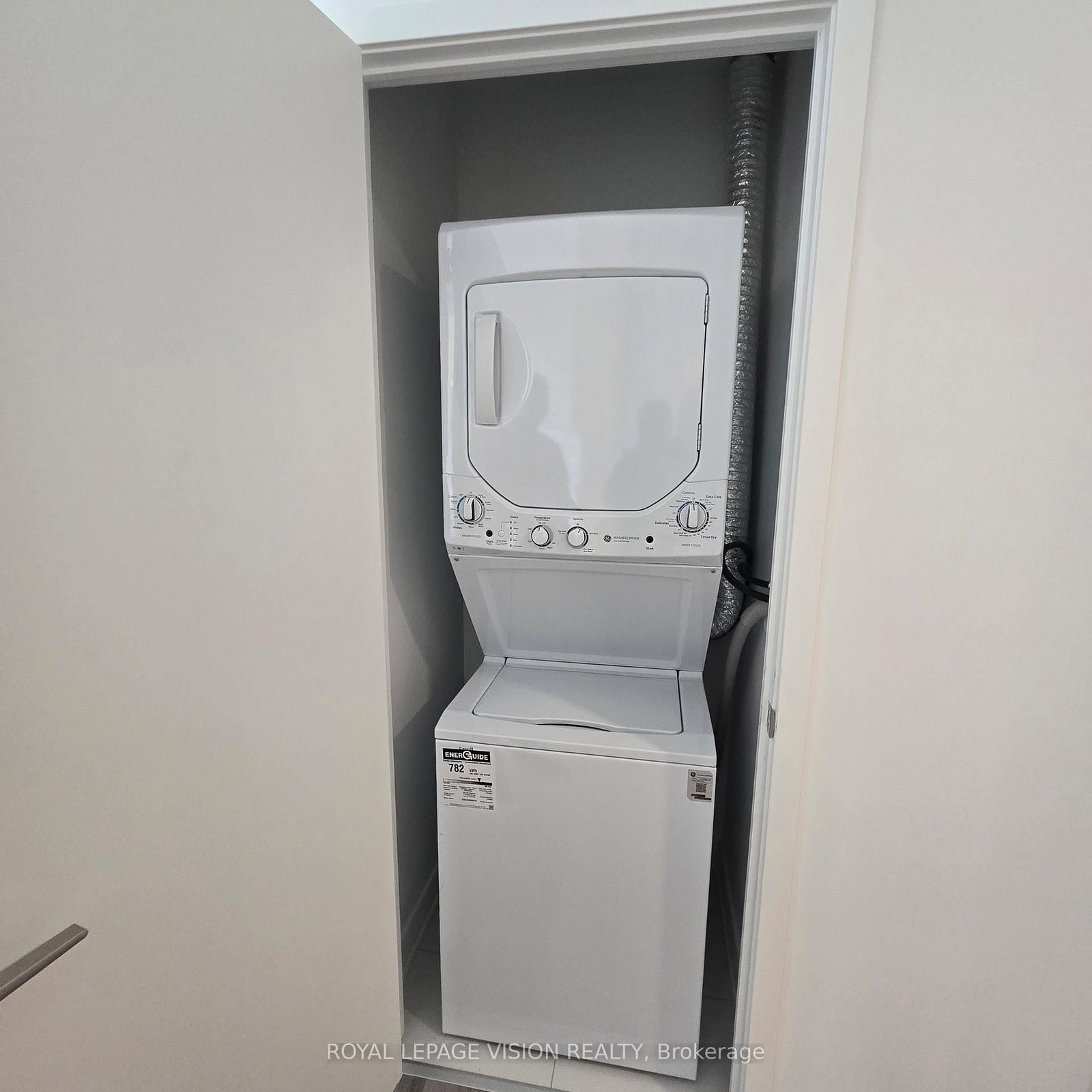 20 Deans Drive, Unit 401 - Photo 7