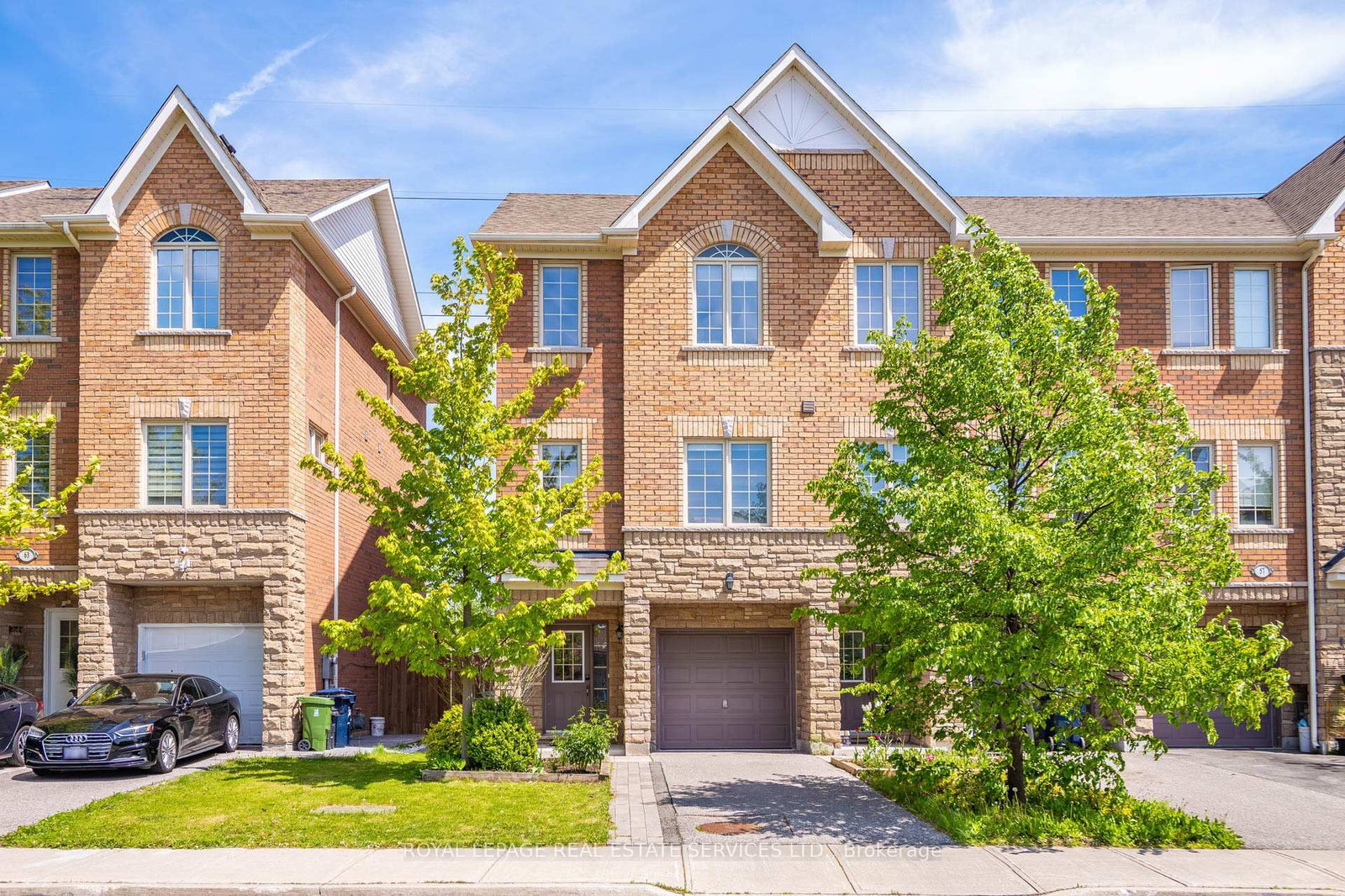 Townhouse for sale at 61 Pidgeon Street, Toronto, Ontario, M1L 0C8 - Clairlea-Birchmount - MLS: E13214704