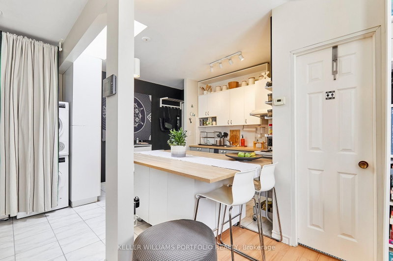 1395 Gerrard Toronto,ON M4L 1Z3 — Photo 38
