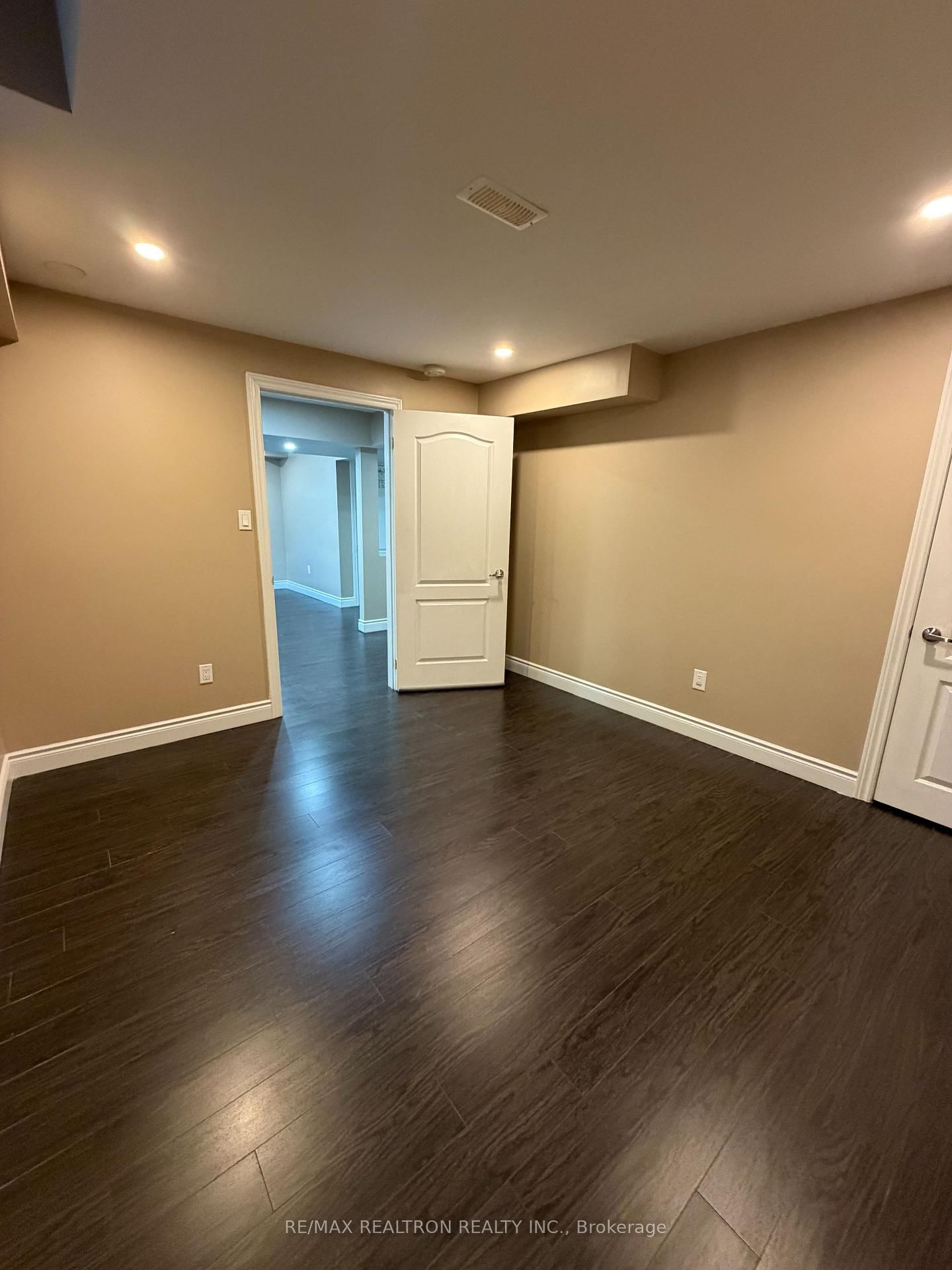 105 Stannardville Drive, Unit BSMT - Photo 15