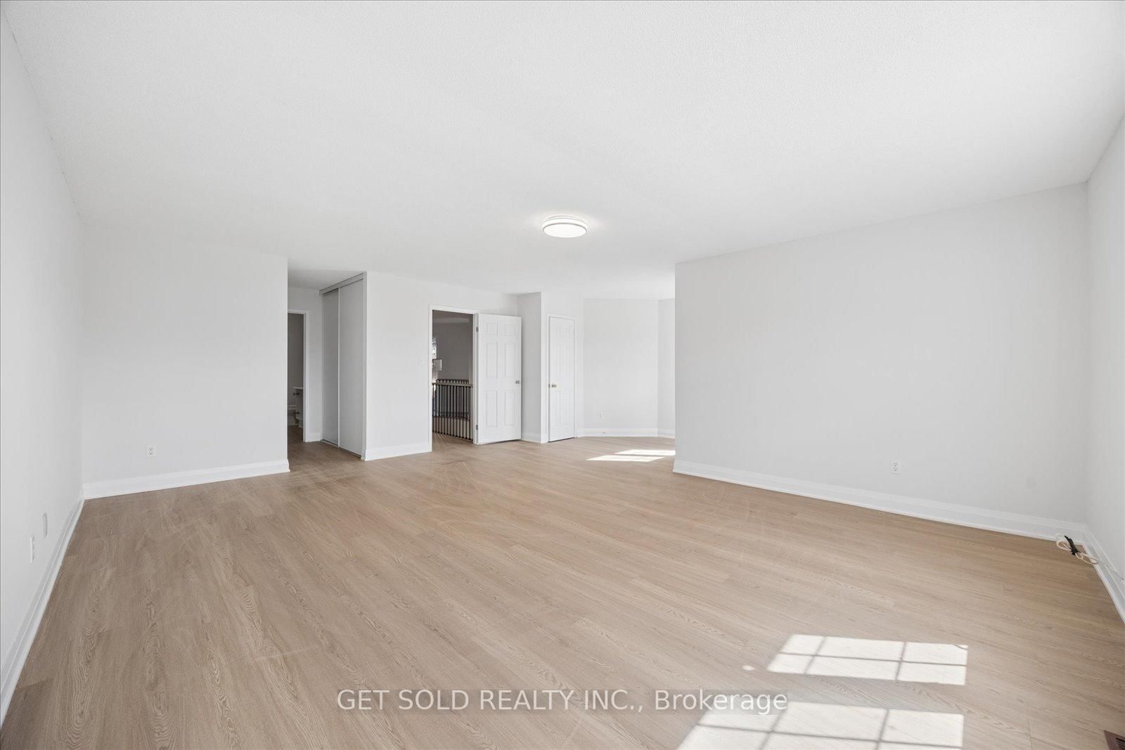 10 Howes Street - Photo 23