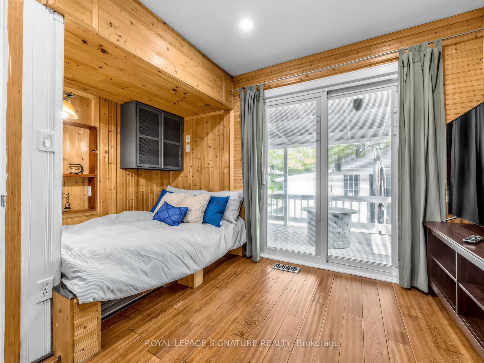 67 Ellington Drive • Toronto, ON photo 21