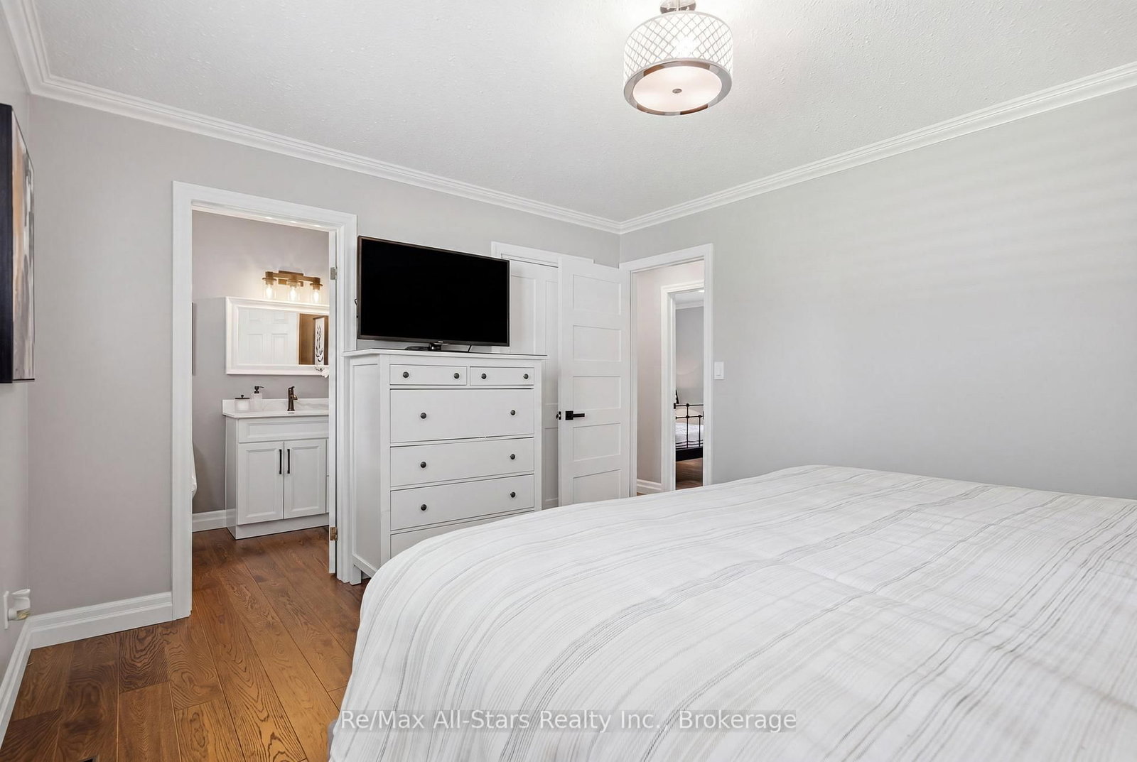 601 Alma Street • Scugog, ON photo 16