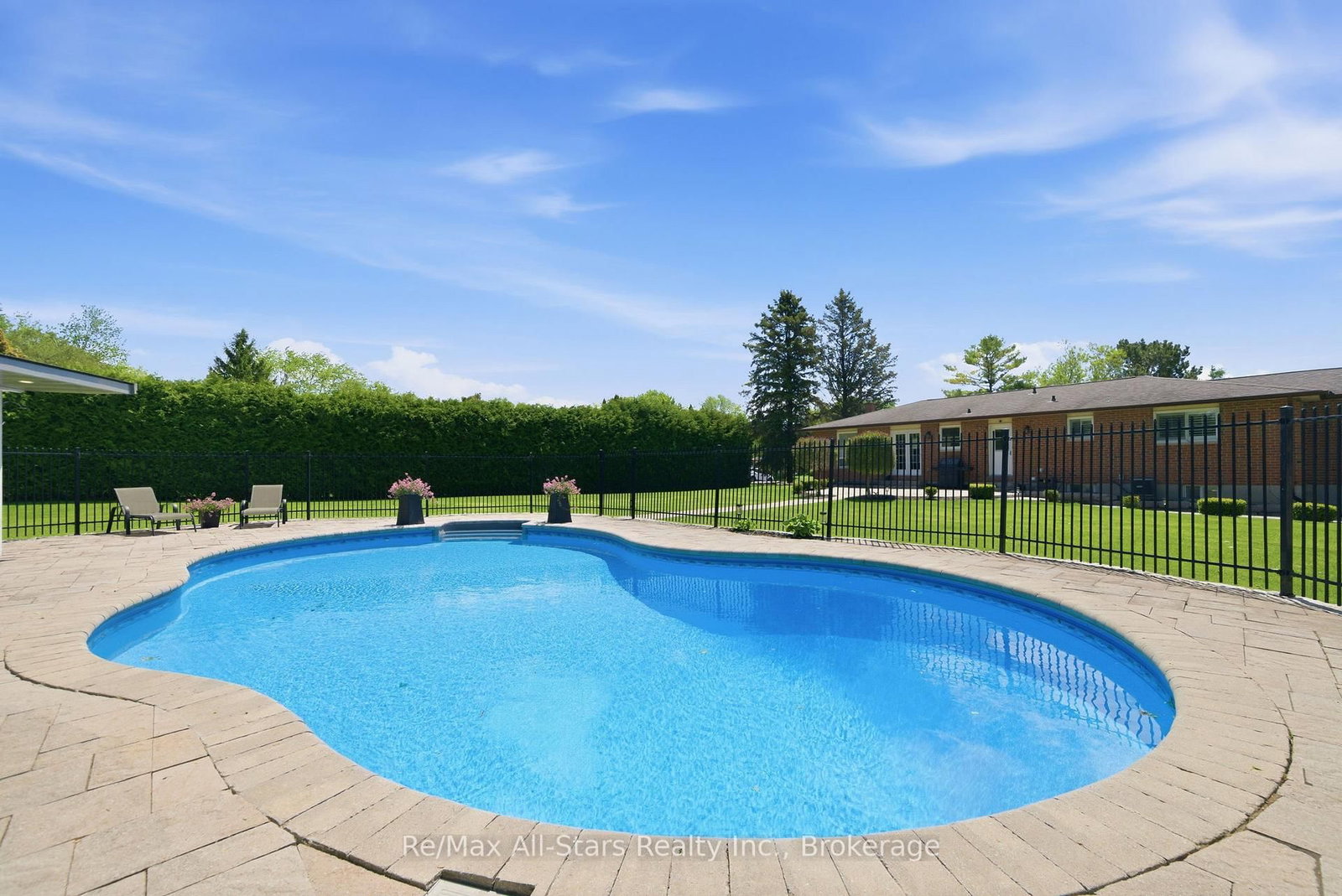 601 Alma Street • Scugog, ON photo 45