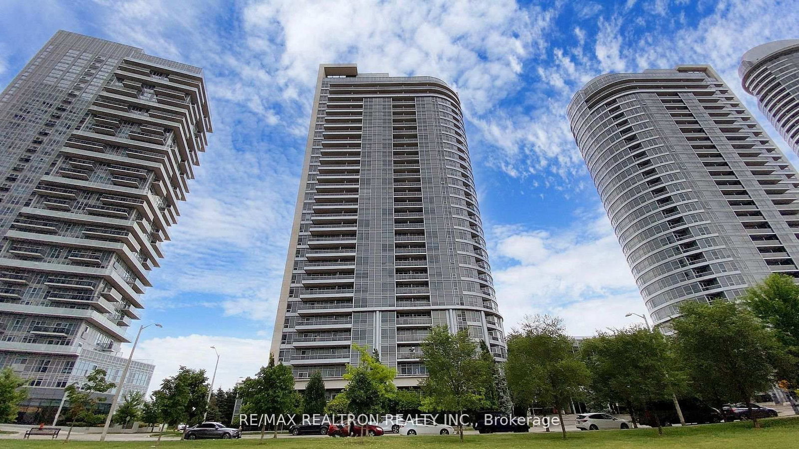 1217-181 Village Green Square, Toronto, ON, photo 3