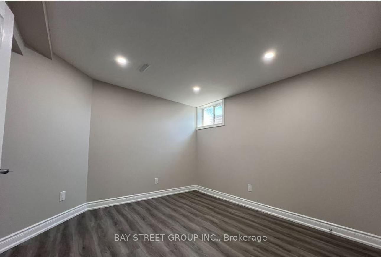 Bsmt-19 Saddleback Court, Toronto, ON, photo 4