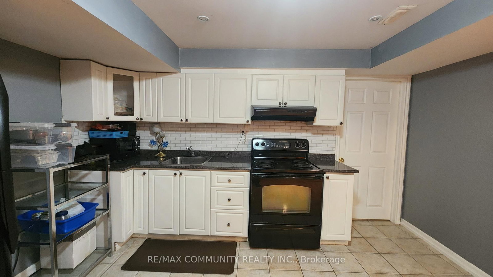 Basement-51 Hummingbird Drive, Toronto, ON, photo 3
