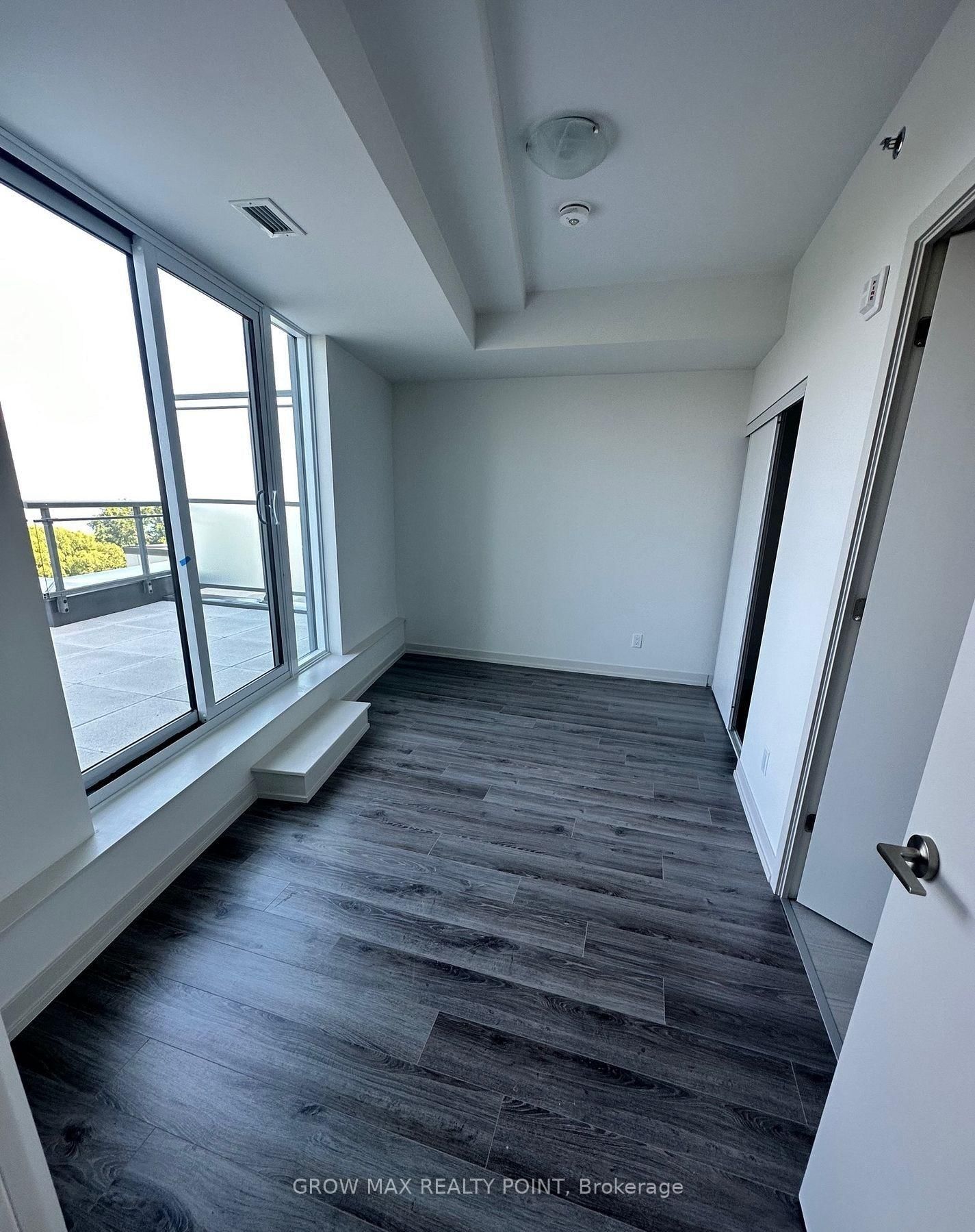 90 Glen Everest Road, Unit 812