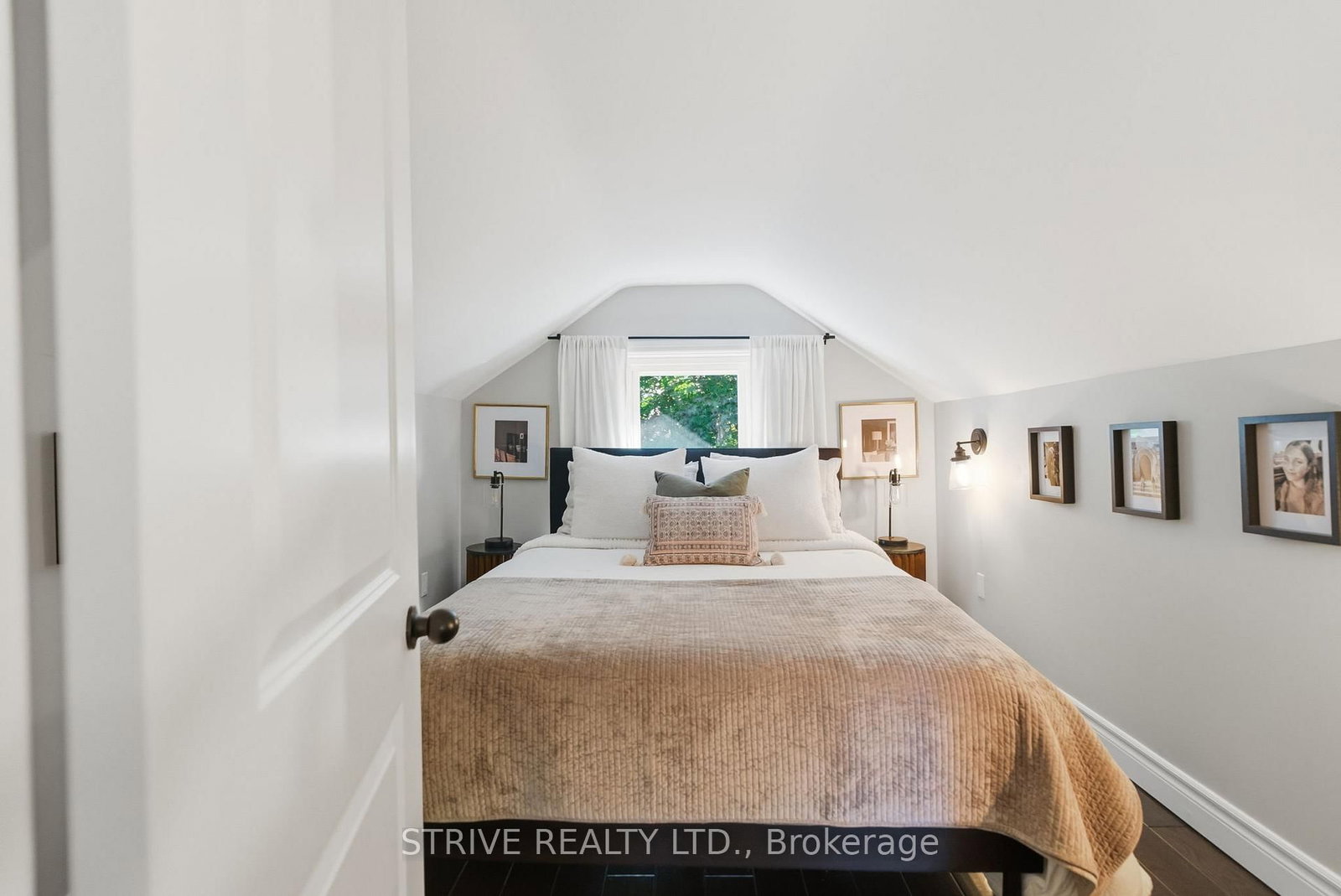 107 Cromwell Avenue • Oshawa, ON photo 25