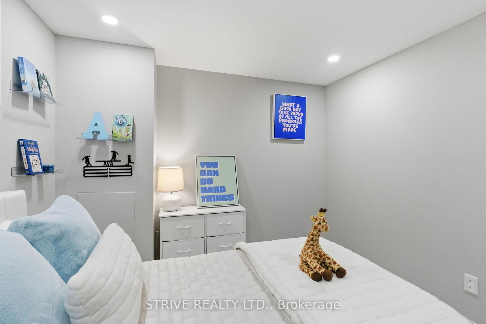 107 Cromwell Avenue • Oshawa, ON photo 42