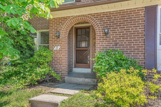 9 Mollard Road
