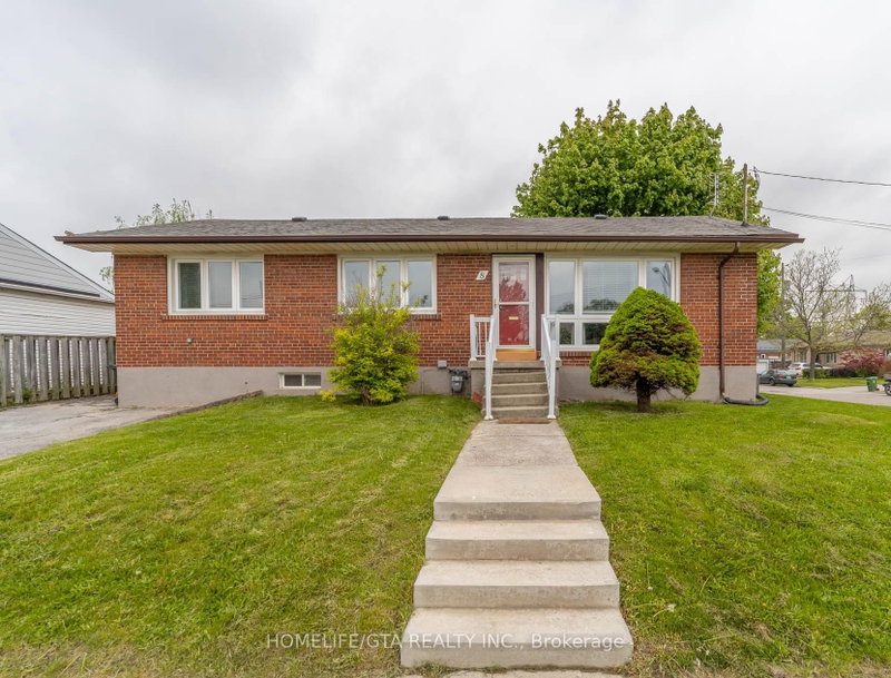 home for lease on 8 Laxford Avenue