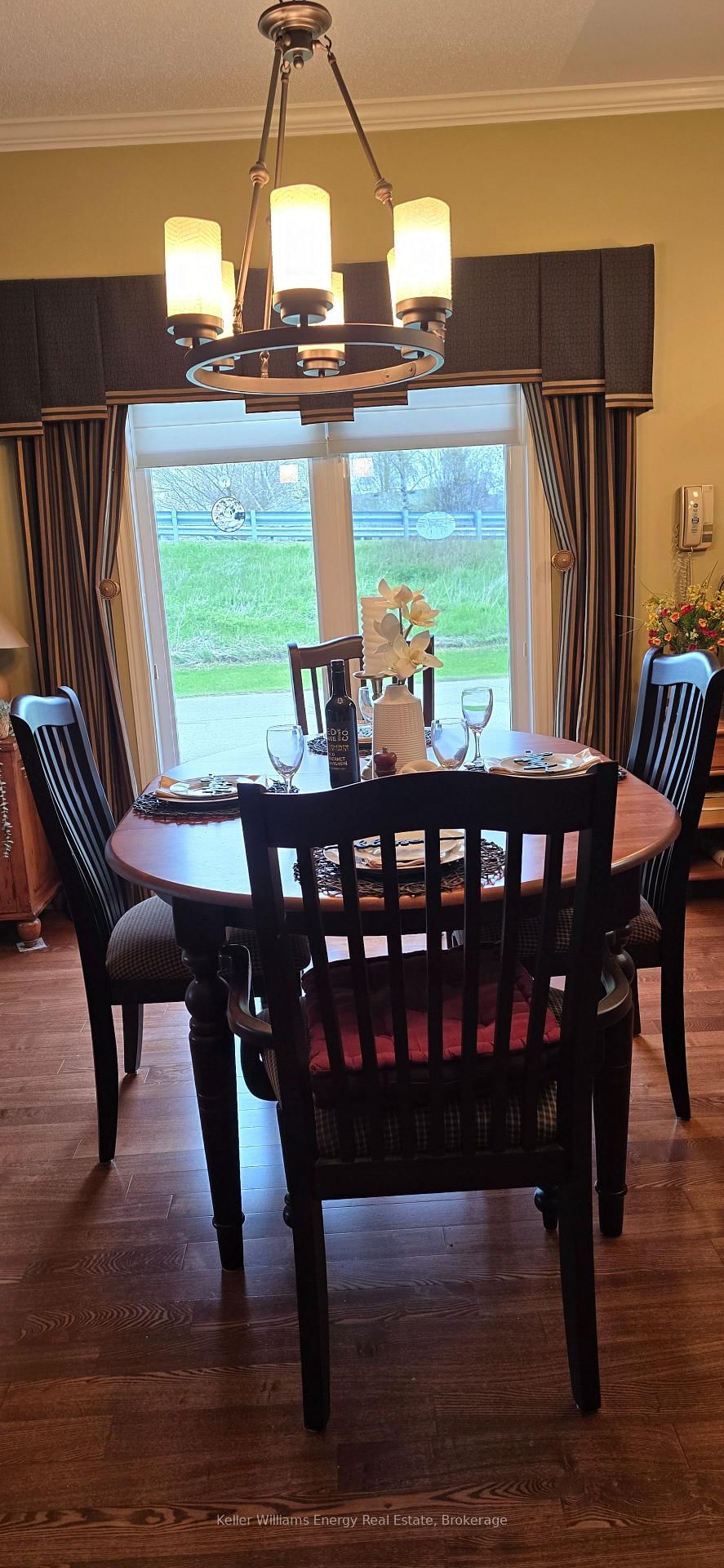 8 Hinkley Trail • Clarington, ON photo 24