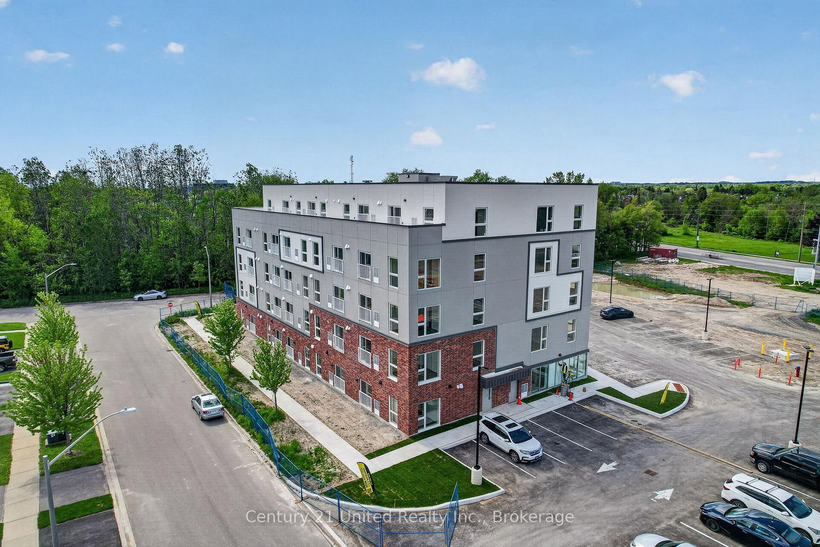1687 Highway 2 Road, Unit 307 - Photo 3