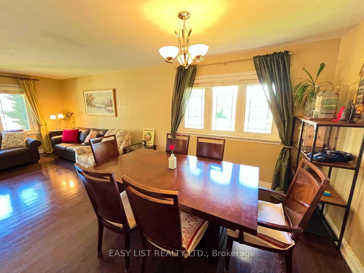 57 Kilbride Road • Toronto, ON photo 11