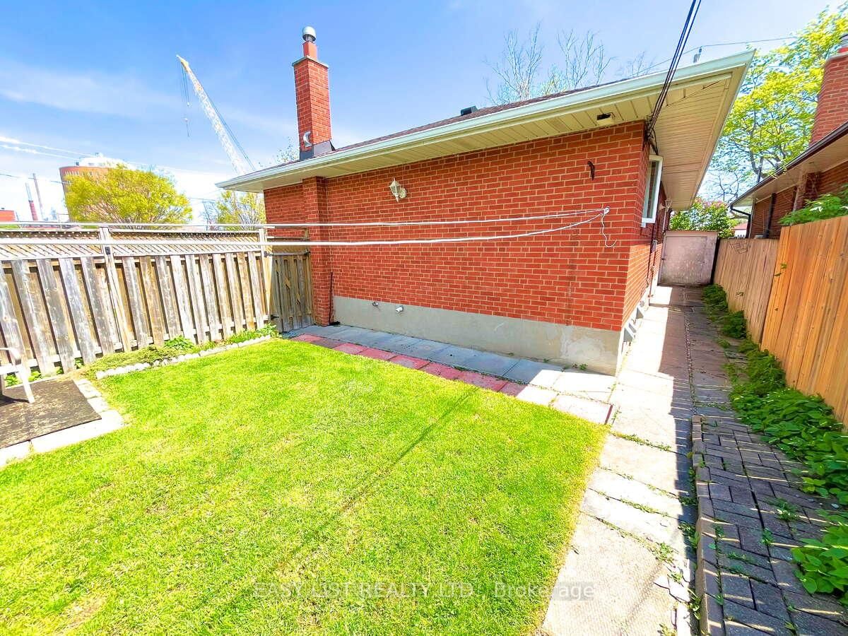 57 Kilbride Road • Toronto, ON photo 29