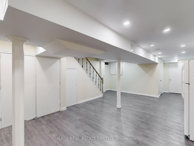 BASEMENT - 64 Durness Avenue