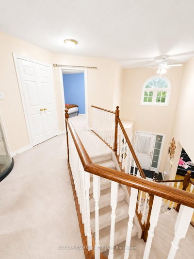 72 Niagara Drive — photo 5