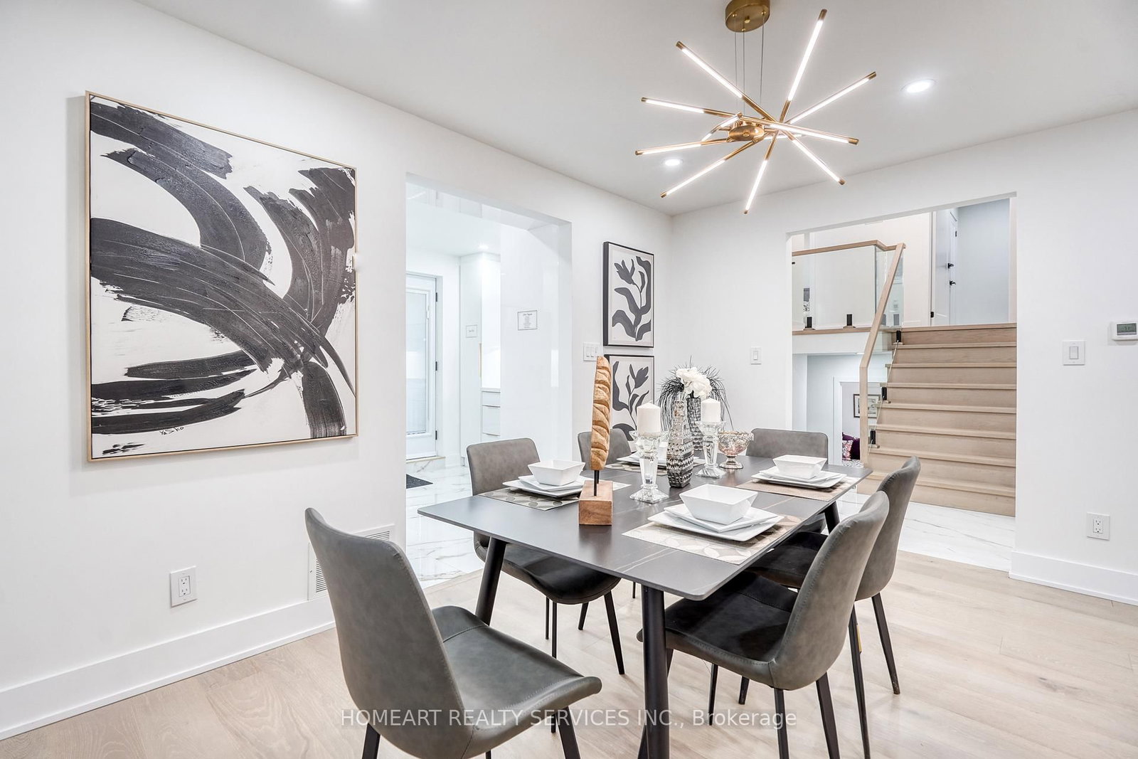 35 Munford Crescent • Toronto, ON photo 11